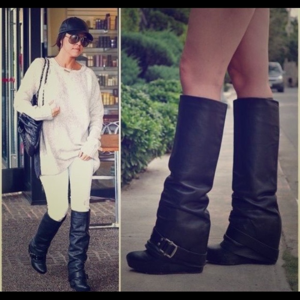 Vera Wang Lavender Lable Trudy boots 9.5